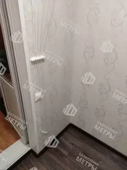 Остекление и отделка балкона под ключ панелями ПВХ и ламинатом